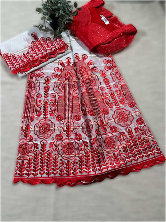 Salouva blanc avec motifs rouge (avec Pena)