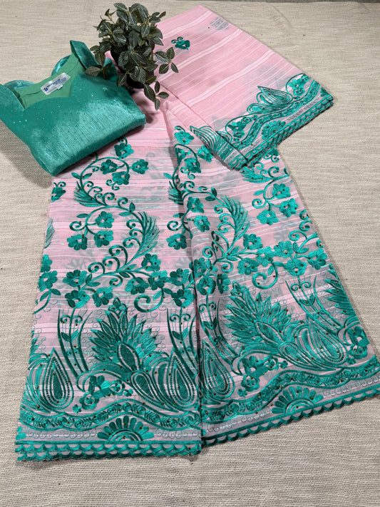 Salouva rose + motif bleu (avec Pena)