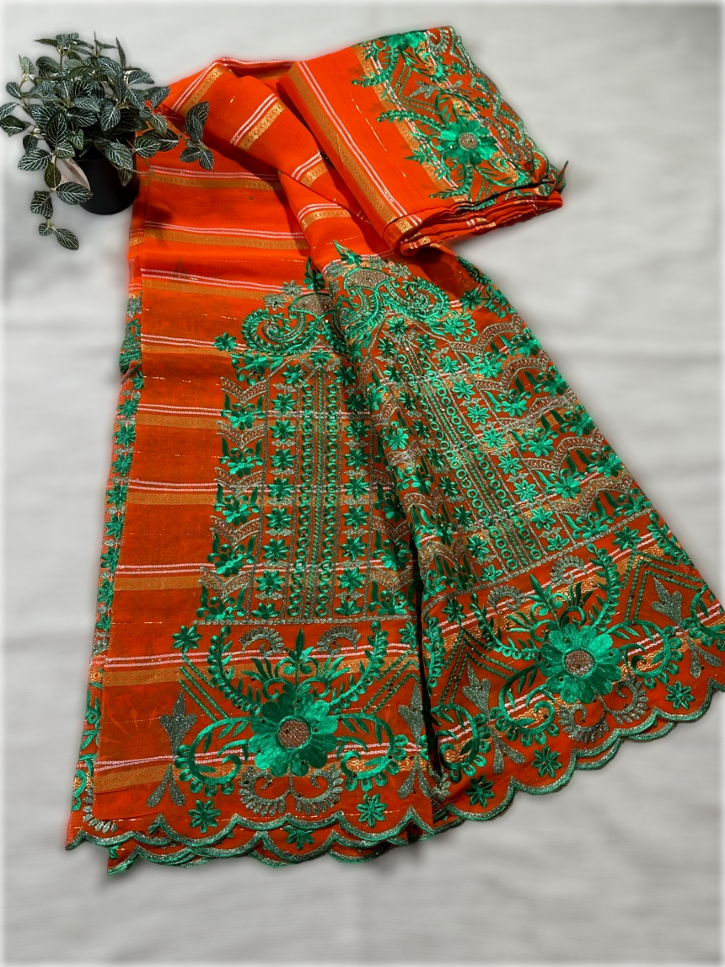 Salouva orange avec motifs vert (avec Pena)