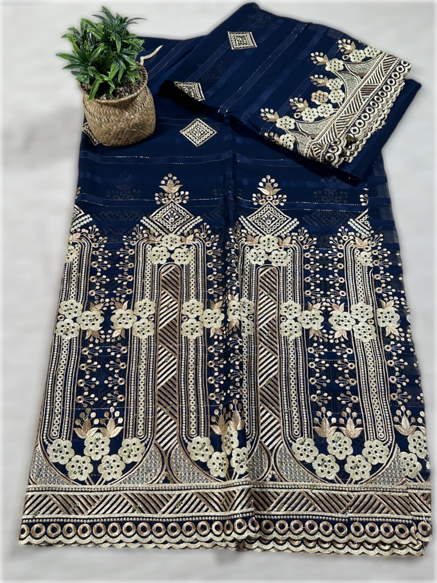 Salouva bleu marine avec motif beige (avec Pena)