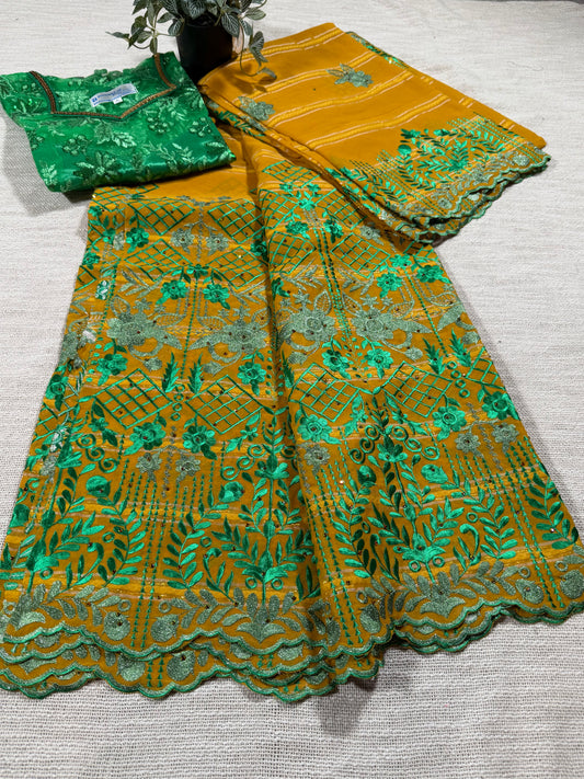 Salouva jaune orangé + motif vert (avec Pena)