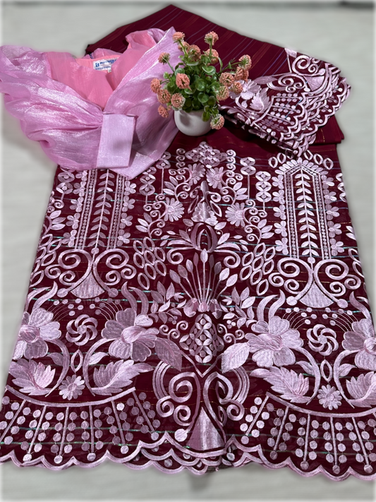Salouva rouge bordeaux avec motif rose