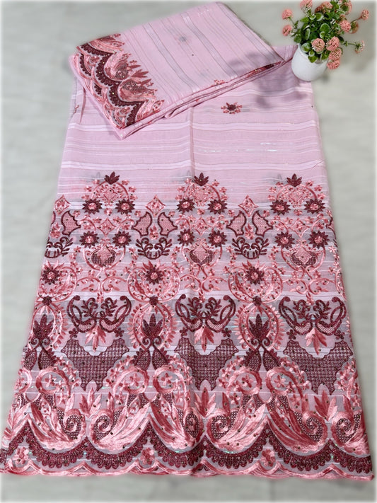 Salouva rose avec motif rose et rouge bordeaux avec Pena