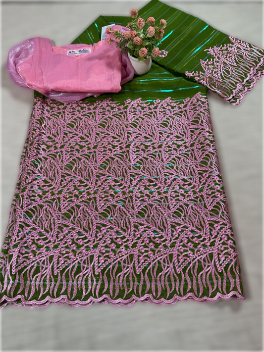 Salouva vert avec motif rose